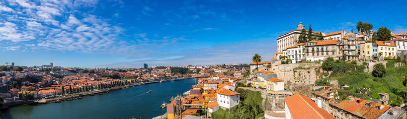 Obraz premium Aerial view of Porto in Portugal