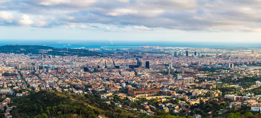 Obraz premium Panoramic view of Barcelona