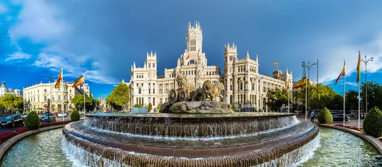 Selbstklebende Fototapete Madrid Cibeles-Brunnen in Madrid