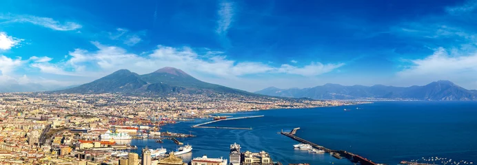 Zelfklevend Fotobehang Napoli  and mount Vesuvius in  Italy © Sergii Figurnyi
