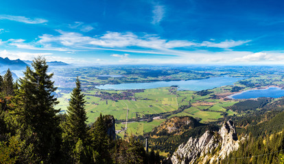 Obraz premium Green fields in Bavaria in Germany