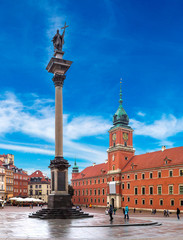 Royal Castle and Sigismund Column in Warsaw - obrazy, fototapety, plakaty