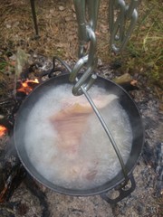 Рулька в котелке