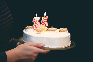 Tort urodzinowy na 35 urodziny - obrazy, fototapety, plakaty
