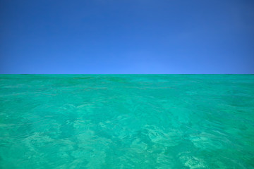 Blue sea with waves ana blue sky