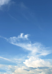 Obraz premium niebieskie niebo