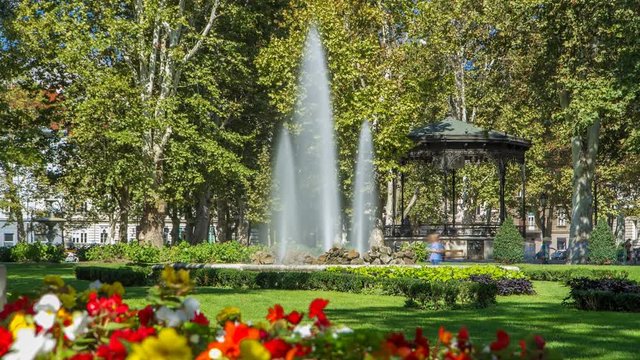 Fountains in Zrinjevac timelapse, one of the oldest parks in city. ZAGREB, CROATIA