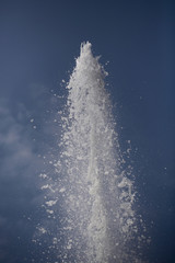 Water fountain spray