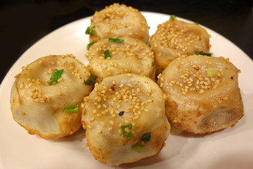 ショウロンポウ