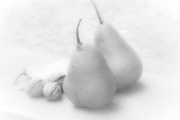 Pears, chocolate and nuts