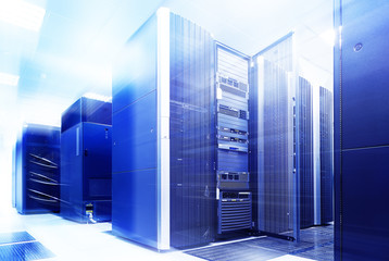 ranks modern supercomputers in computational data center with blue light