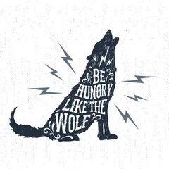 Poster Im Rahmen Handgezeichnetes Halloween-Etikett mit strukturierter Wolfsvektorillustration und inspirierendem Schriftzug &quot Sei hungrig wie ein Wolf&quot . © SlothAstronaut