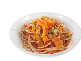 vegan noodles with curry peanuts