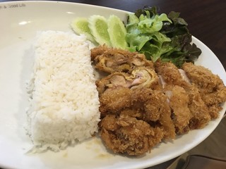 Rice with fried chicken 