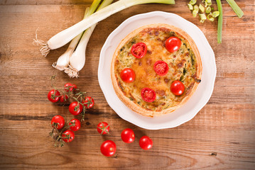 Leek and tomato quiche. 