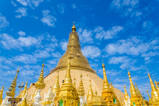 Shwedagon pagoda in Yagon, Myanmar