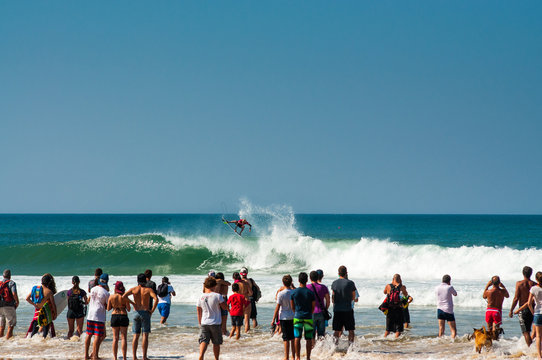 Surfing in the air - Hossegor (France)