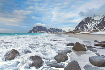 Winter am arktischen Meer, Lofoten