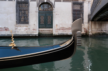 Fototapeta na wymiar Gondola on the canals of Venice