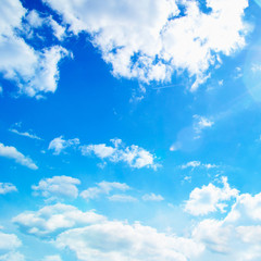 Obraz na płótnie Canvas White clouds in blue sky
