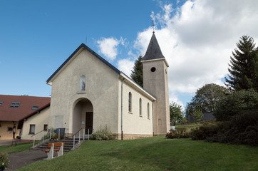 Fototapeta na wymiar Kirche in Nouseville les Bitche