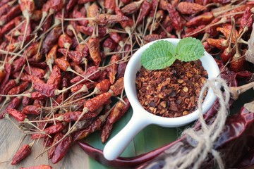 Chili powder and dried chilli for cooking.