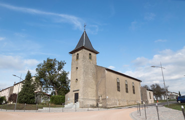 Fototapeta na wymiar Kirche in Redlach
