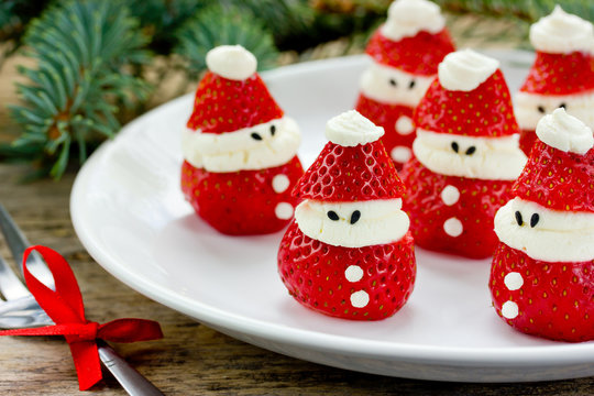 Christmas party ideas for kids - strawberry santa recipe