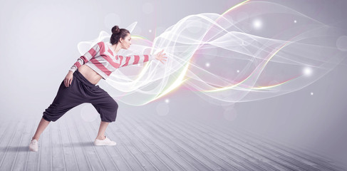 Obraz premium Urban breakdancer dancing with white lines