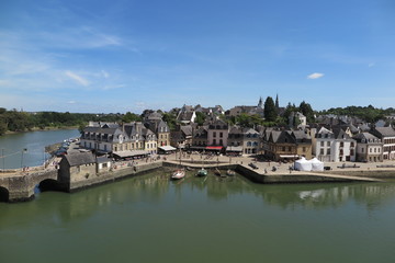 Obraz premium Auray - Widok na port Saint Goustan