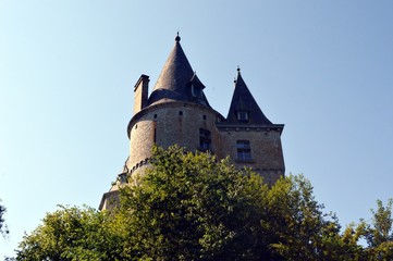 Obraz premium Double tour of a castle.