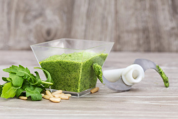 rocket pesto