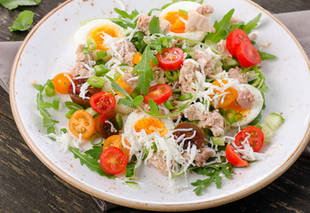 Fresh salad with fish
