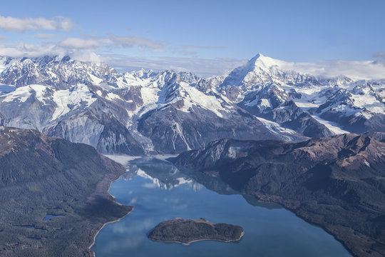 Fototapeta Lituya Bay with mountains