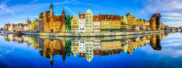 Foto auf Acrylglas Stadt am Wasser Stadtbild von Danzig in Polen, schöne Aussicht auf die Altstadt