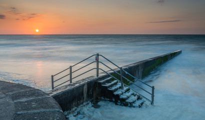 Fototapeta na wymiar Sunset over Minnis Bay, Kent