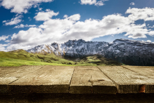 Südtirol - Dolomiten Aussicht Gröden unscharf