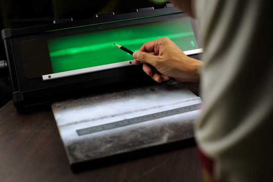 X-ray weldment for finding internal defect of welding process 