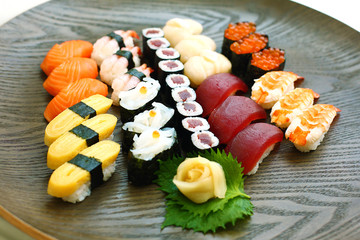 sushi set, japanese food