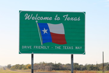 Welcome sign along the highway for Texas
