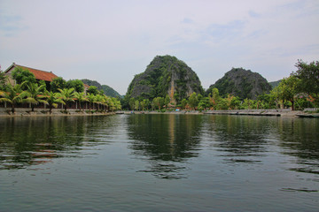 tam coc