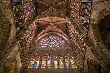Fototapeta na wymiar Interior de Santa Maria de León Cathedral, España