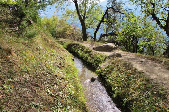 Suonenweg, L&ouml;tschberg-S&uuml;drampe, Wallis
