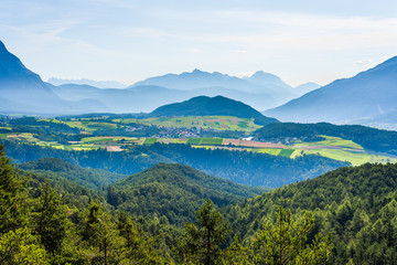Fototapeta na wymiar Obsteig in Sonnenplateau, Austria