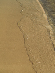 Transparent sea wave