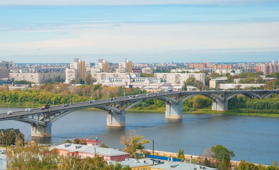 Fototapeta na wymiar View of the bridge over the Volga River in Nizhny Novgorod