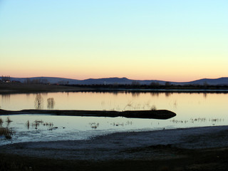 durgun duran g&ouml;l ve sessizlik...