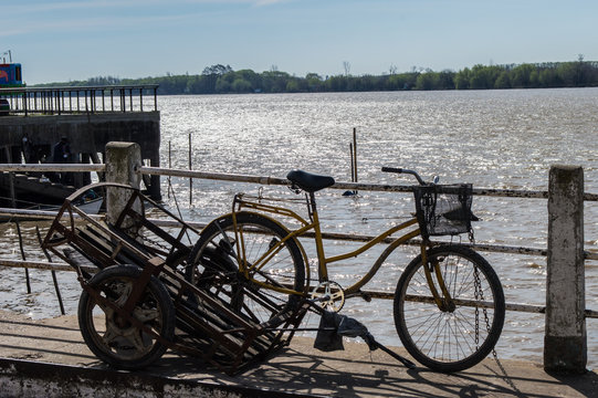 Bicicleta atracada