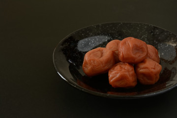 梅干し　黒バック