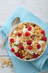 Granola with yogurt and berry